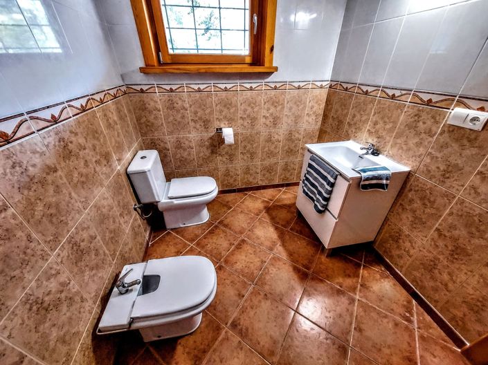 Image No.6-3 Bed Villa for sale