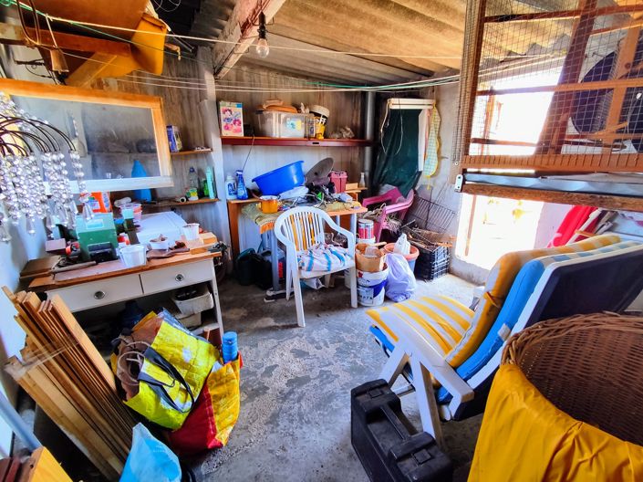 Image No.13-2 Bed Townhouse for sale