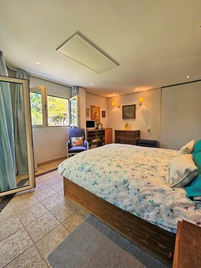 Image No.12-5 Bed Villa for sale