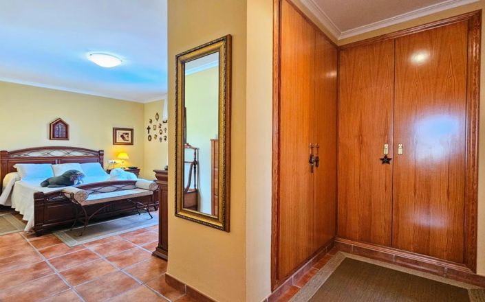 Image No.24-4 Bed Villa for sale