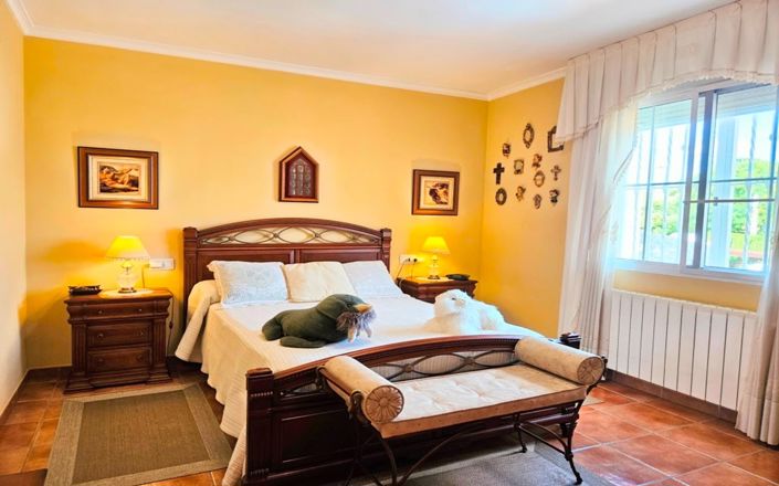 Image No.25-4 Bed Villa for sale