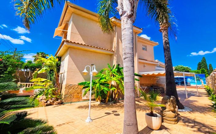 Image No.29-4 Bed Villa for sale