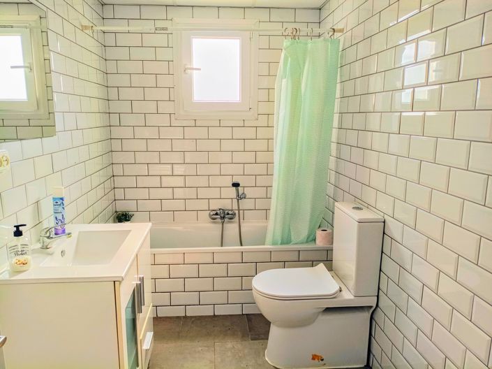 Image No.12-6 Bed Villa for sale