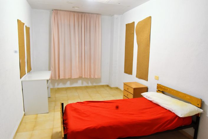 Image No.28-17 Bed Villa for sale