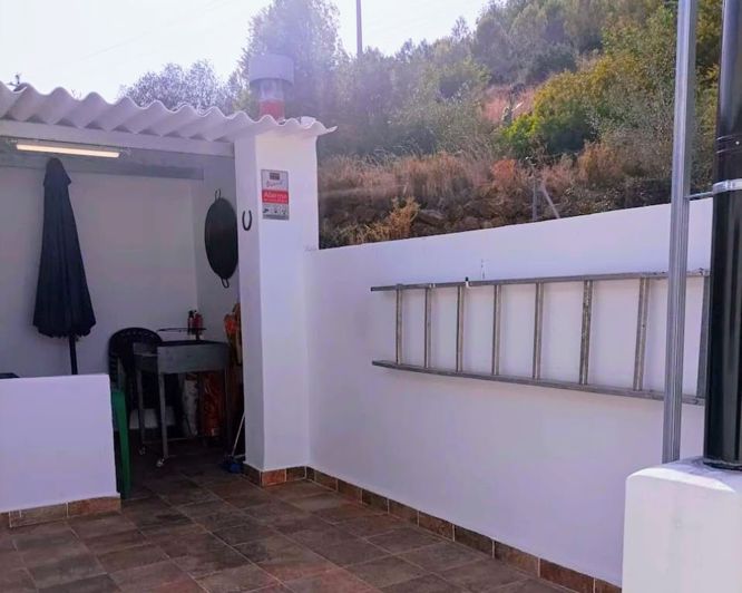 Image No.13-1 Bed Townhouse for sale