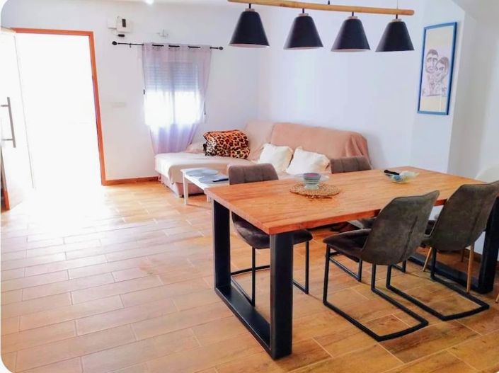 Image No.7-1 Bed Townhouse for sale