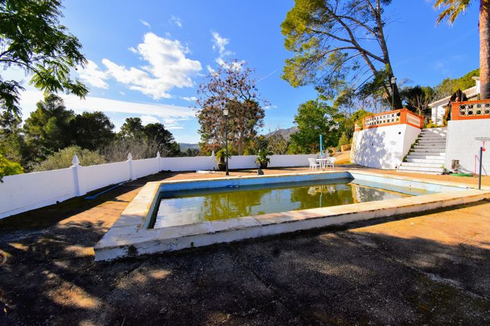 Image No.30-5 Bed Villa for sale