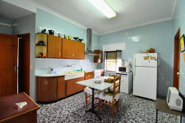 Image No.9-5 Bed Villa for sale