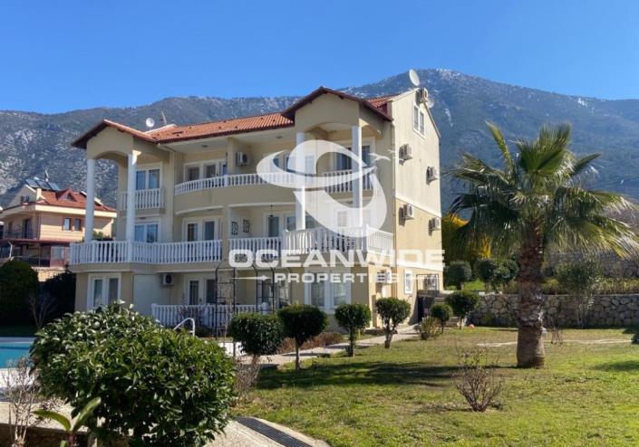 Image No.1-4 Bed Apartment for sale