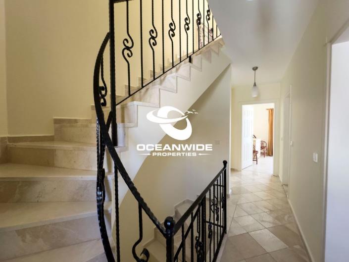 Image No.15-3 Bed Villa for sale