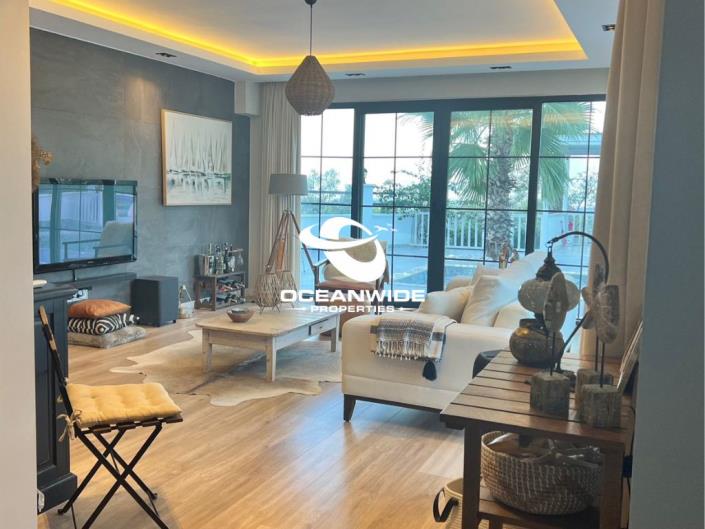 Image No.12-3 Bed Villa for sale