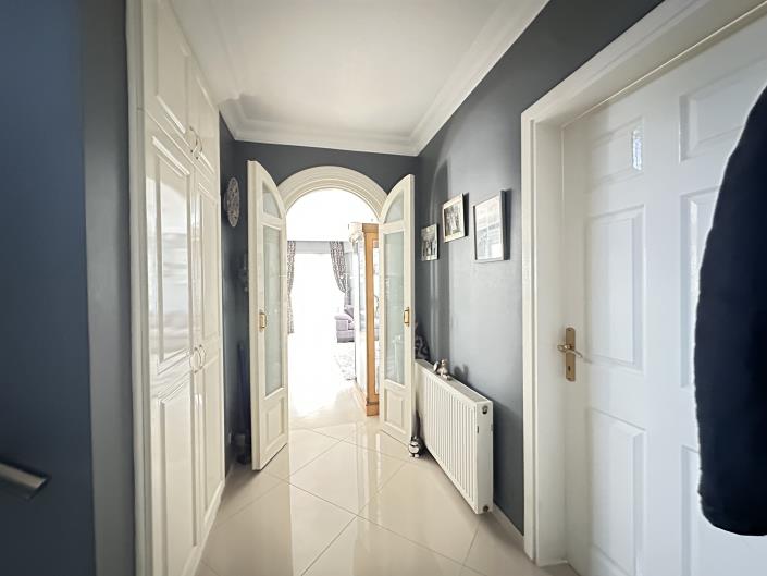 Image No.9-4 Bed Villa for sale