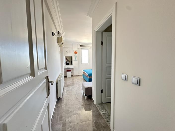 Image No.14-5 Bed Villa for sale