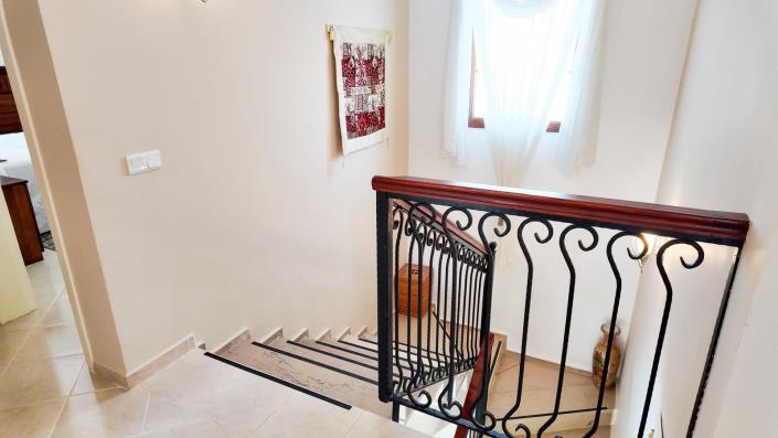 Image No.13-3 Bed Villa for sale