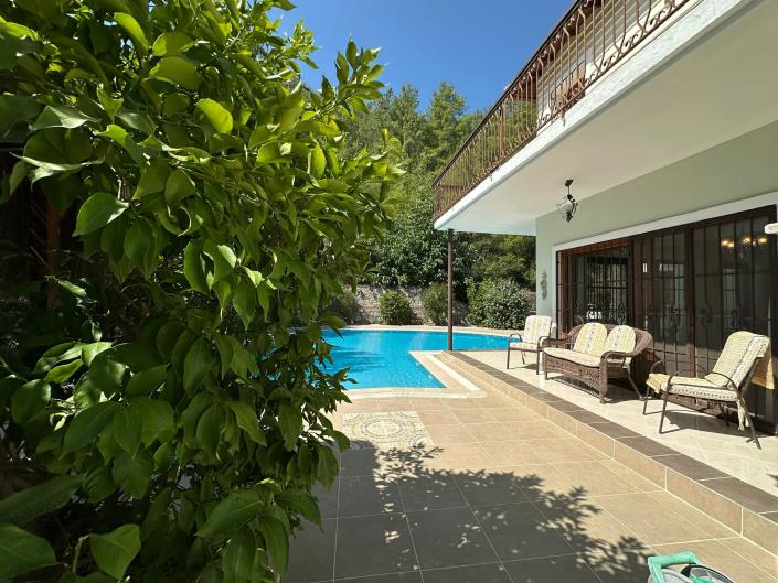 Image No.18-3 Bed Villa for sale