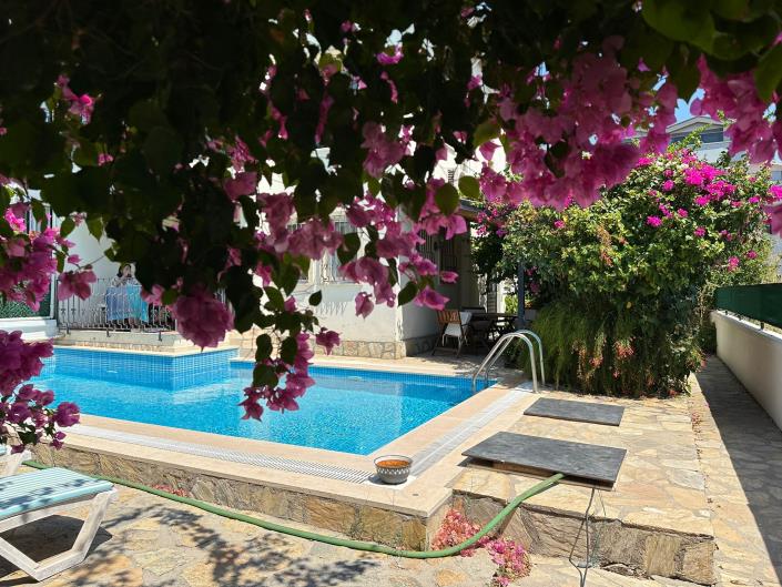 Image No.5-4 Bed Apartment for sale