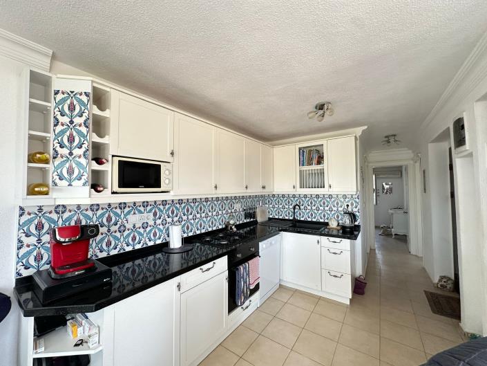 Image No.7-4 Bed Apartment for sale