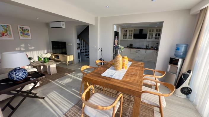 Image No.10-3 Bed Villa for sale