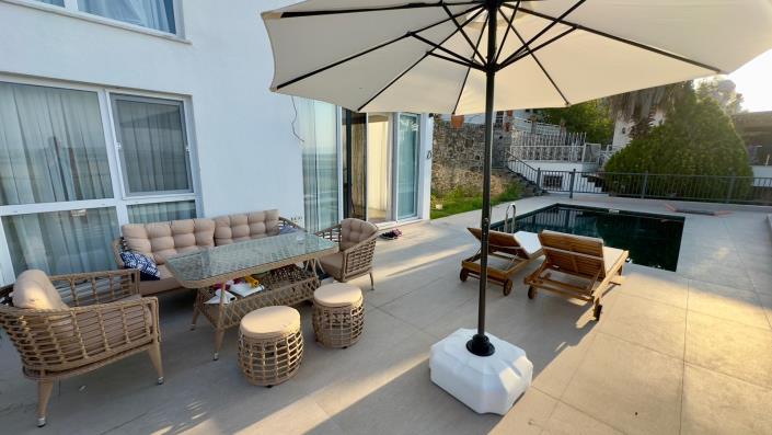 Image No.15-3 Bed Villa for sale