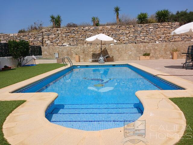 Image No.5-3 Bed Villa for sale