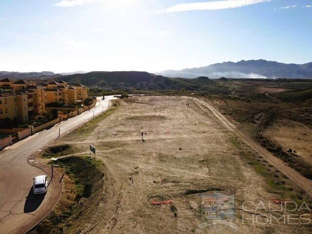 Image No.6-3 Bed Property for sale