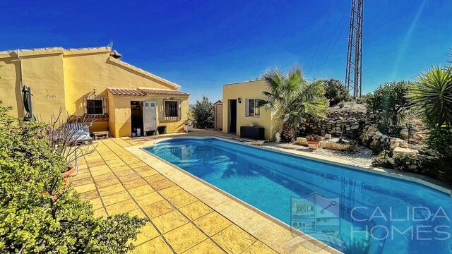 Image No.2-3 Bed Villa for sale