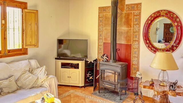 Image No.6-3 Bed Villa for sale