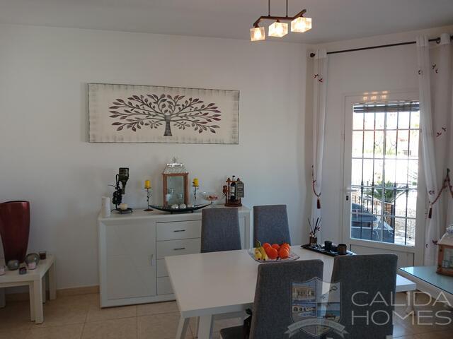 Image No.18-4 Bed Villa for sale