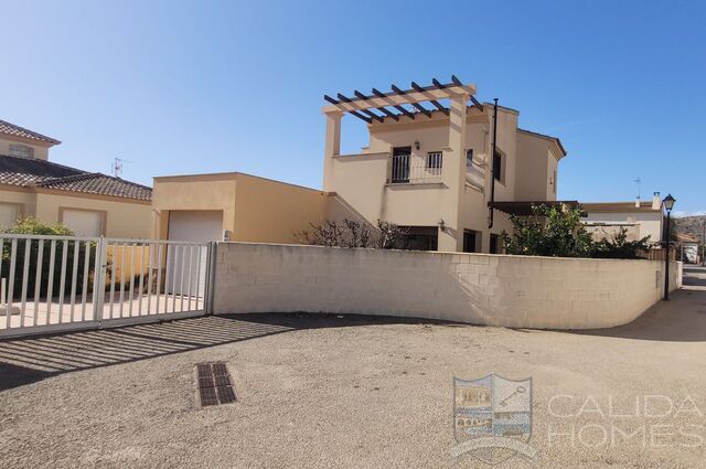 Image No.4-3 Bed Villa for sale