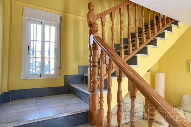 Image No.20-3 Bed Villa for sale