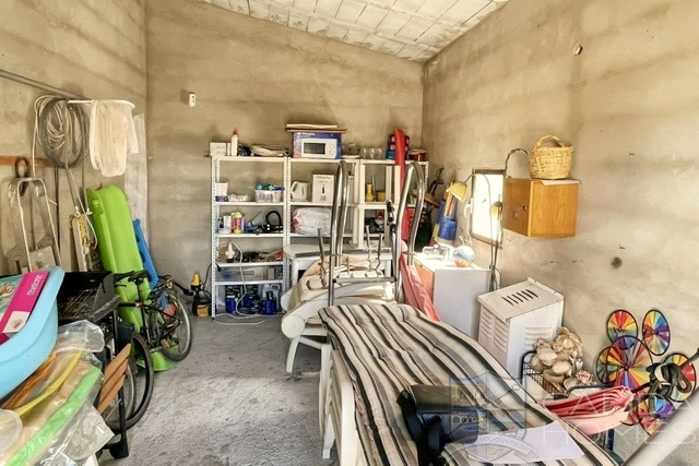 Image No.8-3 Bed Villa for sale