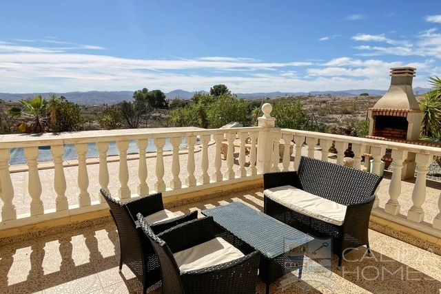 Image No.9-3 Bed Villa for sale