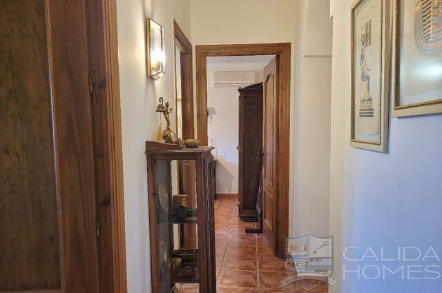 Image No.16-3 Bed Villa for sale