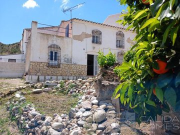cortijo-meadow-terraced-country-house-for-sal