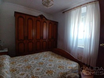 cortijo-meadow-terraced-country-house-for-sal