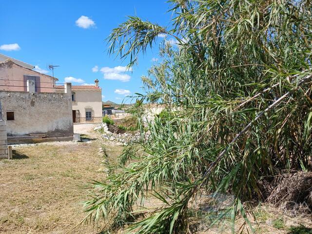 Image No.6-4 Bed Property for sale