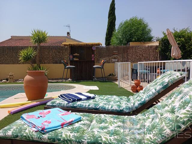 Image No.5-3 Bed Villa for sale