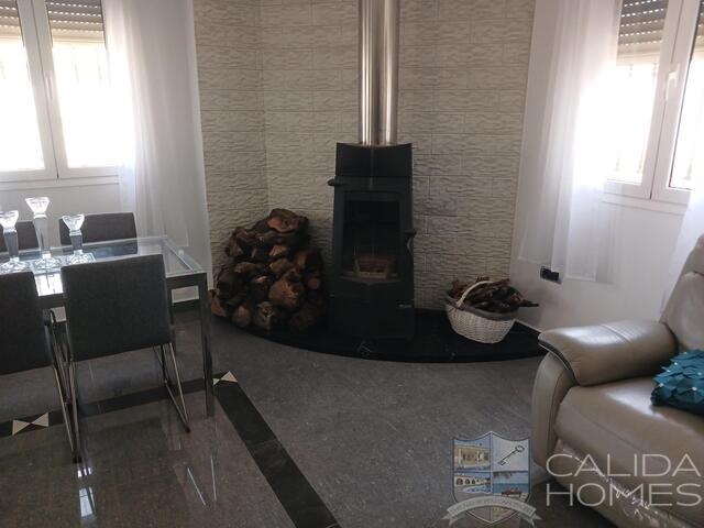 Image No.11-3 Bed Villa for sale