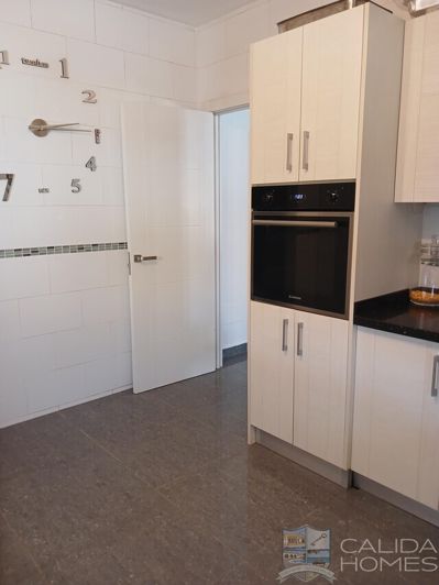 Image No.14-3 Bed Villa for sale