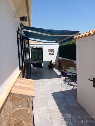 Image No.7-3 Bed Villa for sale