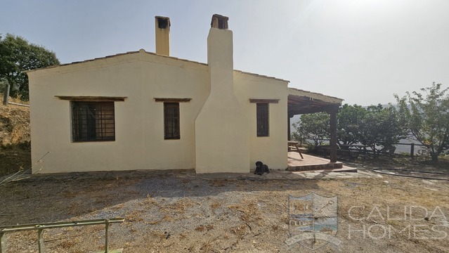 Image No.20-2 Bed House for sale