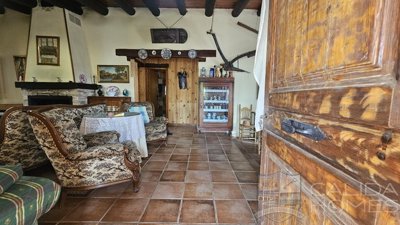 casa-goldi-detached-character-house-for-sale-
