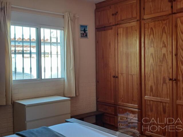 Image No.20-3 Bed Villa for sale