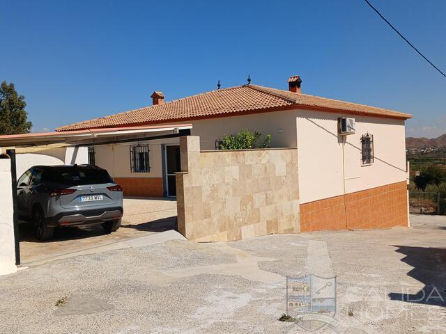 Image No.8-3 Bed Villa for sale