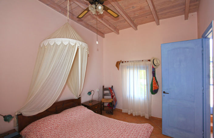 Image No.30-2 Bed Villa for sale