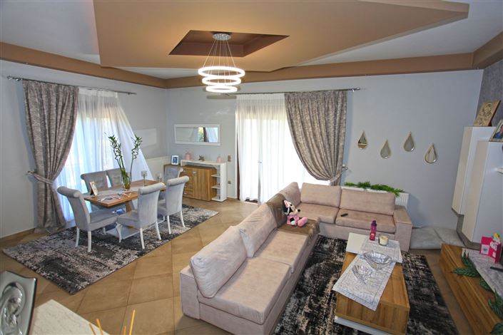 Image No.3-3 Bed Villa for sale