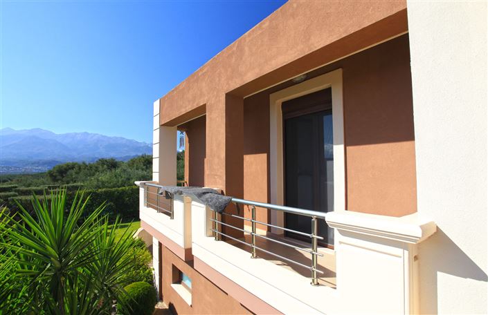 Image No.8-3 Bed Villa for sale