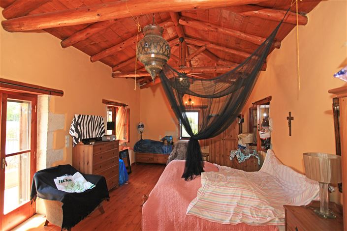 Image No.20-2 Bed Villa for sale