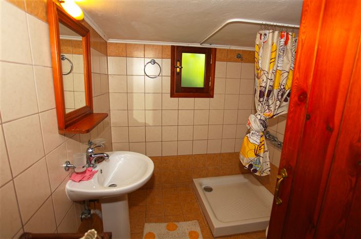 Image No.24-2 Bed Villa for sale