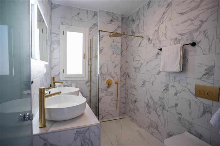 Image No.17-4 Bed Villa for sale